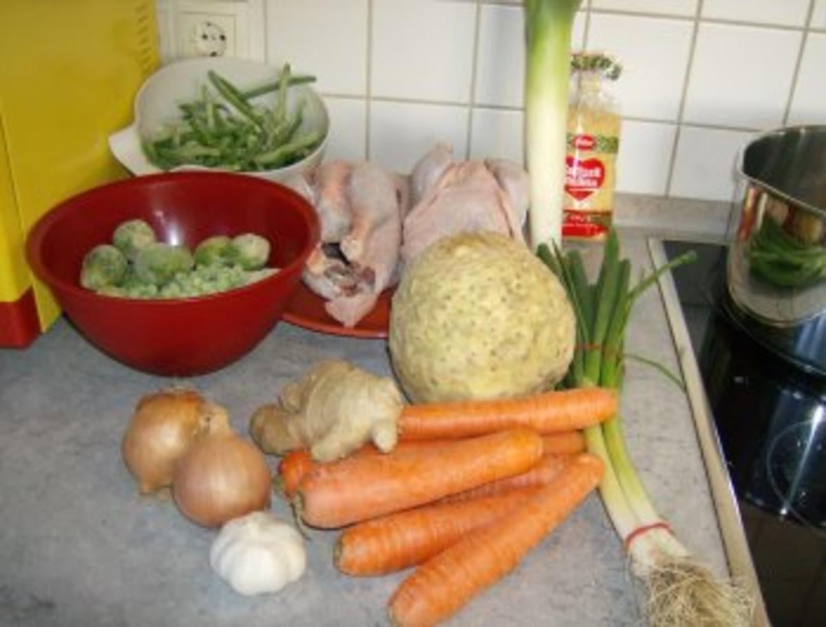 Hühnernudelsuppe mit Gemüse - Rezept - Bild Nr. 3