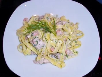 Pasta: Fettucine in Crema di salmone - Rezept