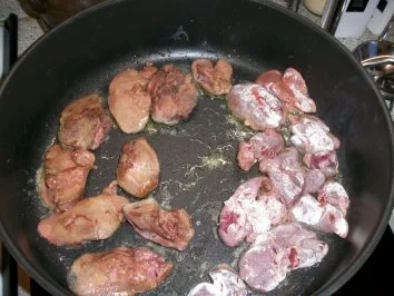 Hähnchenleber mit Kümmelkartoffelstampf - Rezept - Bild Nr. 4