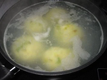 Gefüllte Klöße - Rezept - Bild Nr. 5