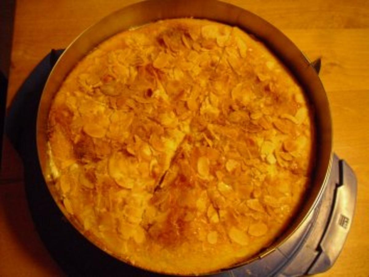 Apfel-Weintorte - Rezept