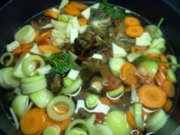 Rezept: Rindfleischsuppe - gibt's auch ohne Tüte :-) Bild Nr. 7 Rindfleischsuppe - gibt's auch ohne Tüte :-) - Rezept - Bild Nr. 7