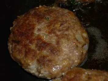 Fleischpflanzerl - Rezept