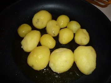 Rezept: Röstkartoffeln Bild Nr. 3 Röstkartoffeln - Rezept - Bild Nr. 3