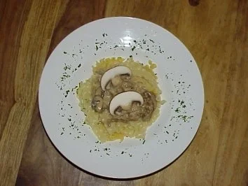 Bandnudeln mit Steinpilz-Sahne-Soße - Rezept - Bild Nr. 2