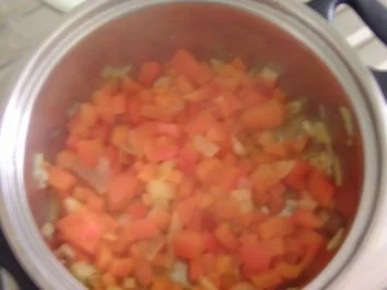 Rezept: Paprika-Nuss-Brotaufstrich Bild Nr. 3 Paprika-Nuss-Brotaufstrich - Rezept - Bild Nr. 3