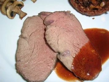 Rinderfilet an Balsamico-Vanillesauce und gefülltes Kartoffelkörbchen - Rezept - Bild Nr. 2