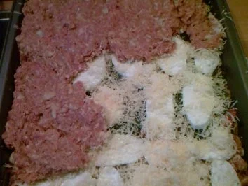 Rezept: Aufläufe/ Überbackenes: Geschichteter Hackbraten Bild Nr. 5 Aufläufe/ Überbackenes: Geschichteter Hackbraten - Rezept - Bild Nr. 5