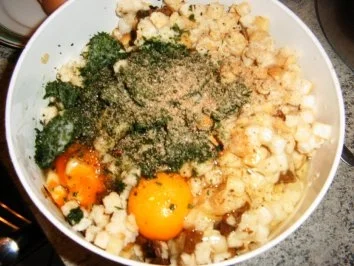 Rezept: Pfifferling-Semmelknödel Bild Nr. 5 Pfifferling-Semmelknödel - Rezept - Bild Nr. 5