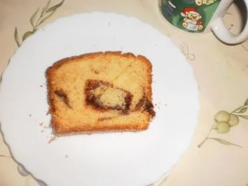 Rezept: Eierlikör-Pflaumen-Kuchen Eierlikör-Pflaumen-Kuchen - Rezept