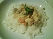 Nürnberger & Möhrchen in Kräutersahne auf Reisbett - Rezept