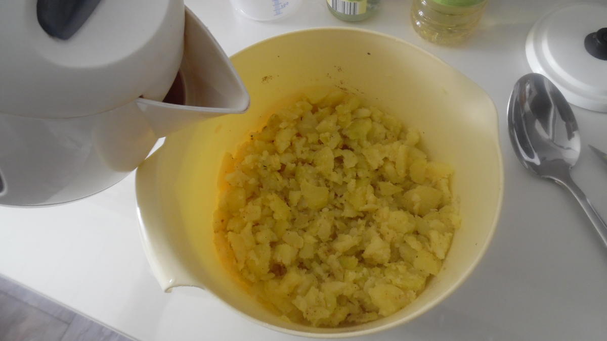 Echt Bayerischer Kartoffelsalat - Rezept - Bild Nr. 1070