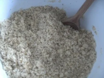 Rezept: Pfirsich - Torte ((warm ein Genuß,)) aber auch kalt sehr lecker Bild Nr. 4 Pfirsich - Torte ((warm ein Genuß,)) aber auch kalt sehr lecker - Rezept - Bild Nr. 4