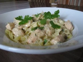Rezept: Tagliatelle mit Lachs Bild Nr. 4 Tagliatelle mit Lachs - Rezept - Bild Nr. 4