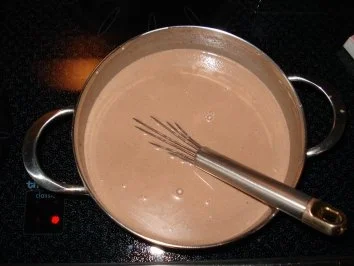 Rezept: Bananen-Schokoladen-Torte Bild Nr. 3 Bananen-Schokoladen-Torte - Rezept - Bild Nr. 3