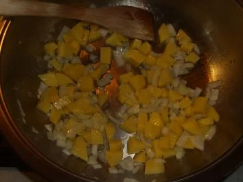 Rezept: Eintöpfe: Kunterbunter Gemüsetopf Bild Nr. 3 Eintöpfe: Kunterbunter Gemüsetopf - Rezept - Bild Nr. 3