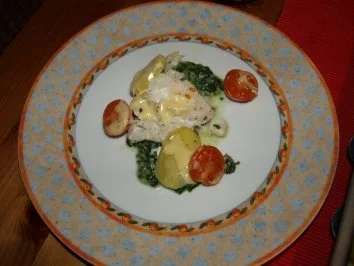 Rezept: Dorsch im Spinatbett mit Kartoffeldecke Bild Nr. 13 Dorsch im Spinatbett mit Kartoffeldecke - Rezept - Bild Nr. 13