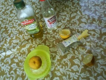 Rezept: Grüner Salat mit Zitronen-Kräuterdressing Bild Nr. 3 Grüner Salat mit Zitronen-Kräuterdressing - Rezept - Bild Nr. 3