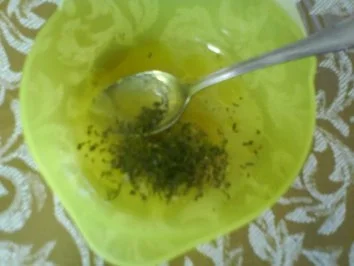 Rezept: Grüner Salat mit Zitronen-Kräuterdressing Bild Nr. 4 Grüner Salat mit Zitronen-Kräuterdressing - Rezept - Bild Nr. 4