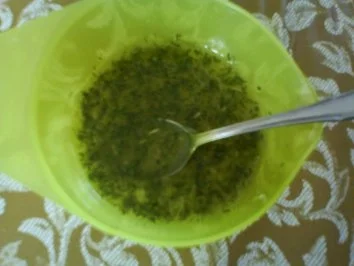 Rezept: Grüner Salat mit Zitronen-Kräuterdressing Bild Nr. 6 Grüner Salat mit Zitronen-Kräuterdressing - Rezept - Bild Nr. 6