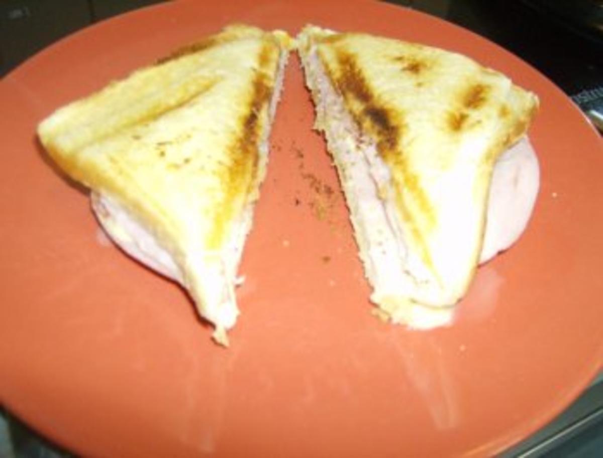 Schinken Käse Sandwich Toast - Rezept