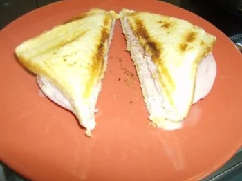 Schinken Käse Sandwich Toast - Rezept
