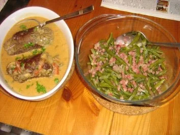 Rezept: Rouladen mit Kräuterfrischkäse und Chorizo gefüllt und Prinzessbohnen Bild Nr. 8 Rouladen mit Kräuterfrischkäse und Chorizo gefüllt und Prinzessbohnen - Rezept - Bild Nr. 8