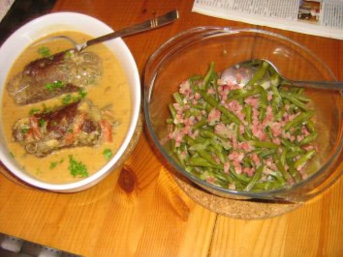 Rouladen mit Kräuterfrischkäse und Chorizo gefüllt und Prinzessbohnen ...