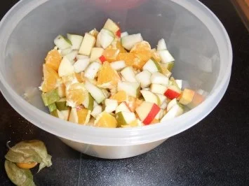 Obstsalat - Rezept - Bild Nr. 3