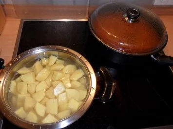 Szegediner Gulaschtopf - Rezept - Bild Nr. 9