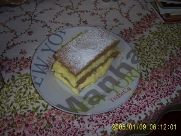 Biskuit-Creme-Schnitten - Rezept