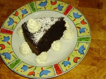 Rezept: Schoko-Nuß-Zwerg Bild Nr. 2 Schoko-Nuß-Zwerg - Rezept - Bild Nr. 2