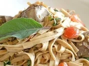 Rezept: Tagliatelle mit Leber und Salbei Tagliatelle mit Leber und Salbei - Rezept