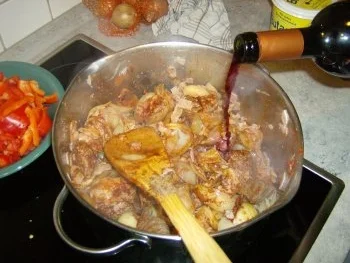 Gulasch mit Speck - Rezept - Bild Nr. 6