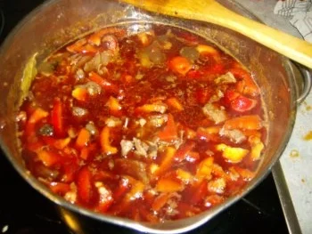 Gulasch mit Speck - Rezept - Bild Nr. 7