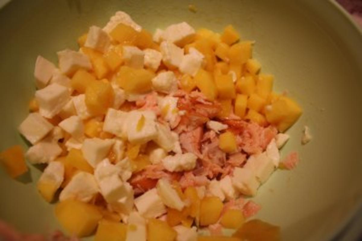 Mango-Lachs-Salat mit Mozzarella - Rezept - Bild Nr. 3