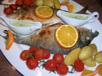 gebratene Dorade mit Oliven, Orangen, Petersiliensauce - Rezept - Bild Nr. 8