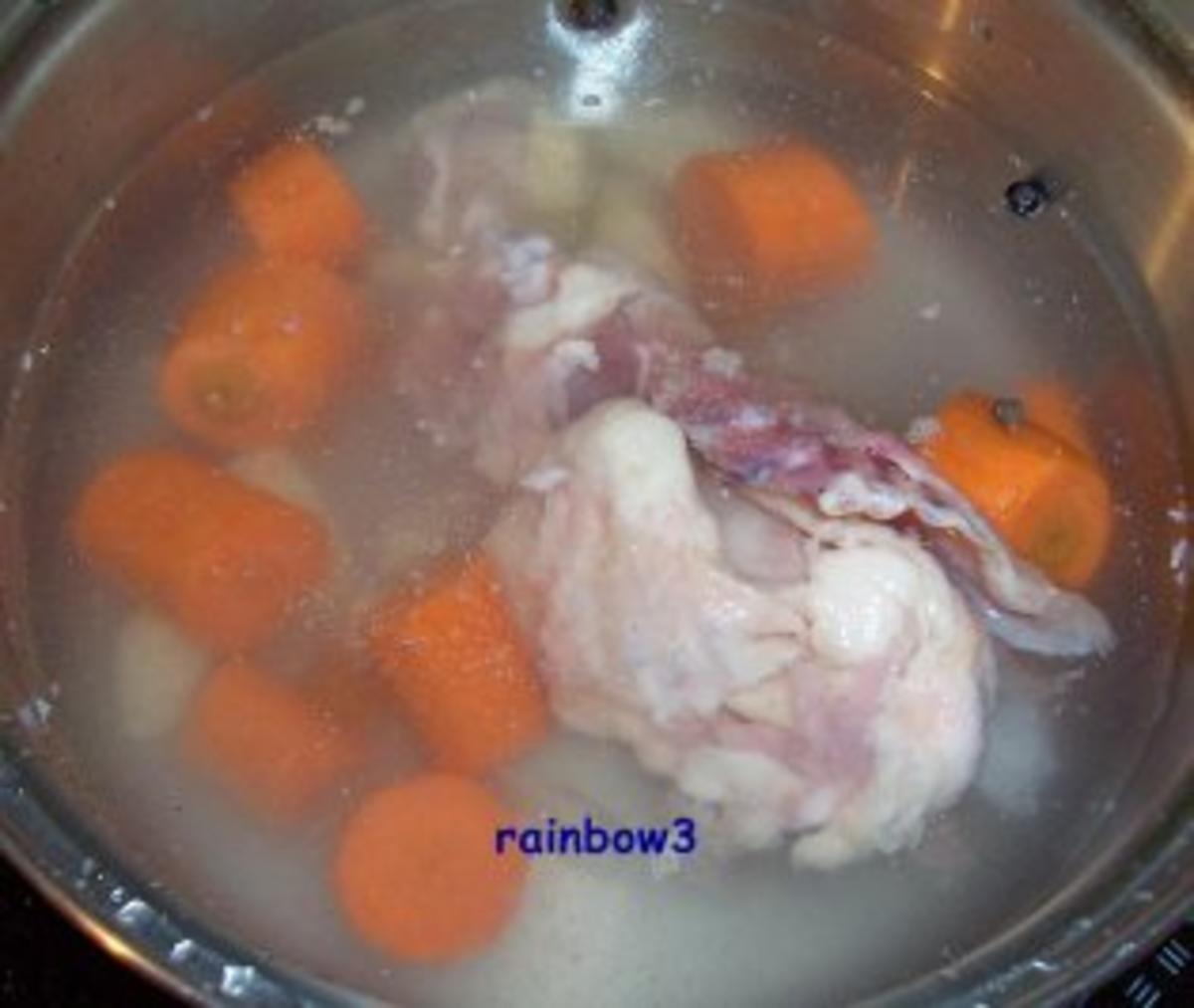 Kochen: Geflügel-Möhren-Brühe - Rezept