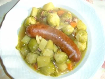 Rezept: Rosenkohleintopf Rosenkohleintopf - Rezept