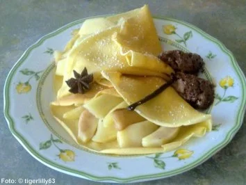 Rezept: Pfannkuchen mit Gewürzbirnen Pfannkuchen mit Gewürzbirnen - Rezept