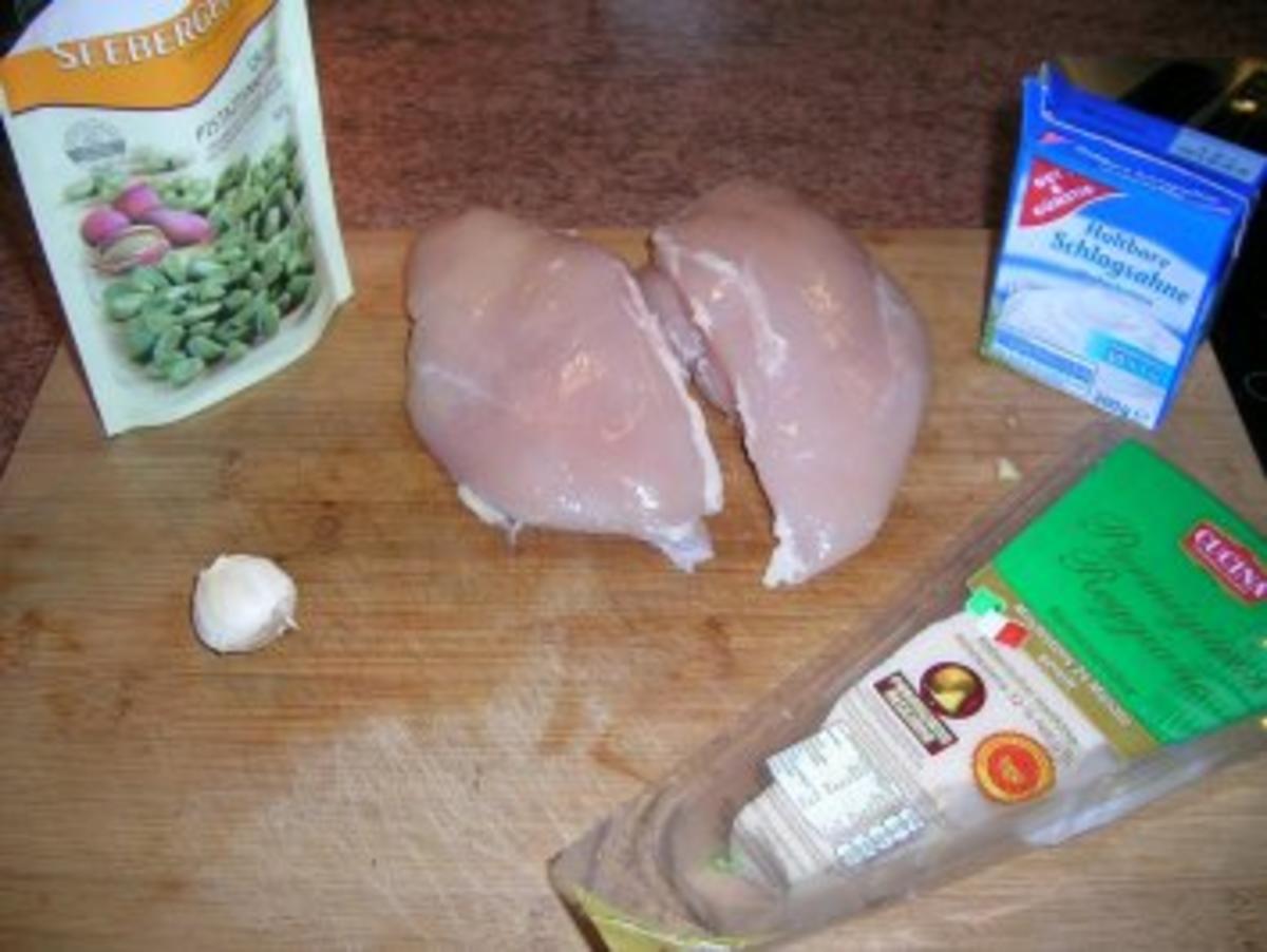 Hähnchenbrust in Pistaziensauce an  Kartoffeln in Weißwein geschmort - Rezept - Bild Nr. 2