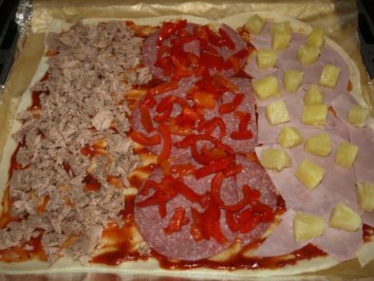 Pizzablech mit drei Sorten - Rezept - Bild Nr. 3