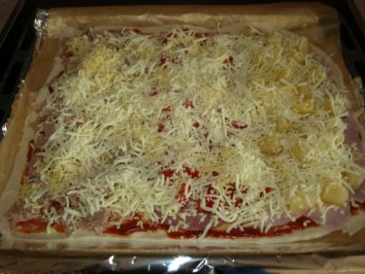 Pizzablech mit drei Sorten - Rezept - Bild Nr. 4