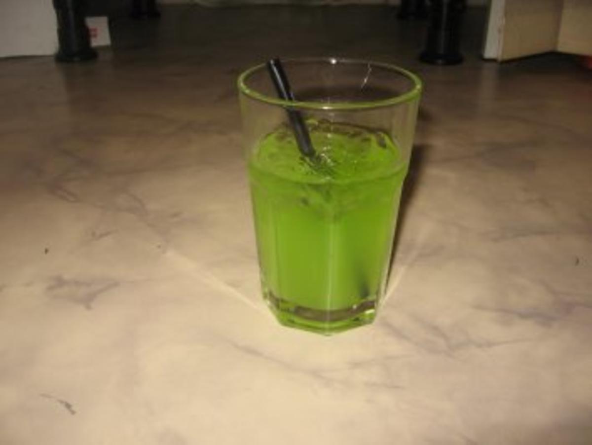 Cocktail: Melon Sour - Rezept - Bild Nr. 6