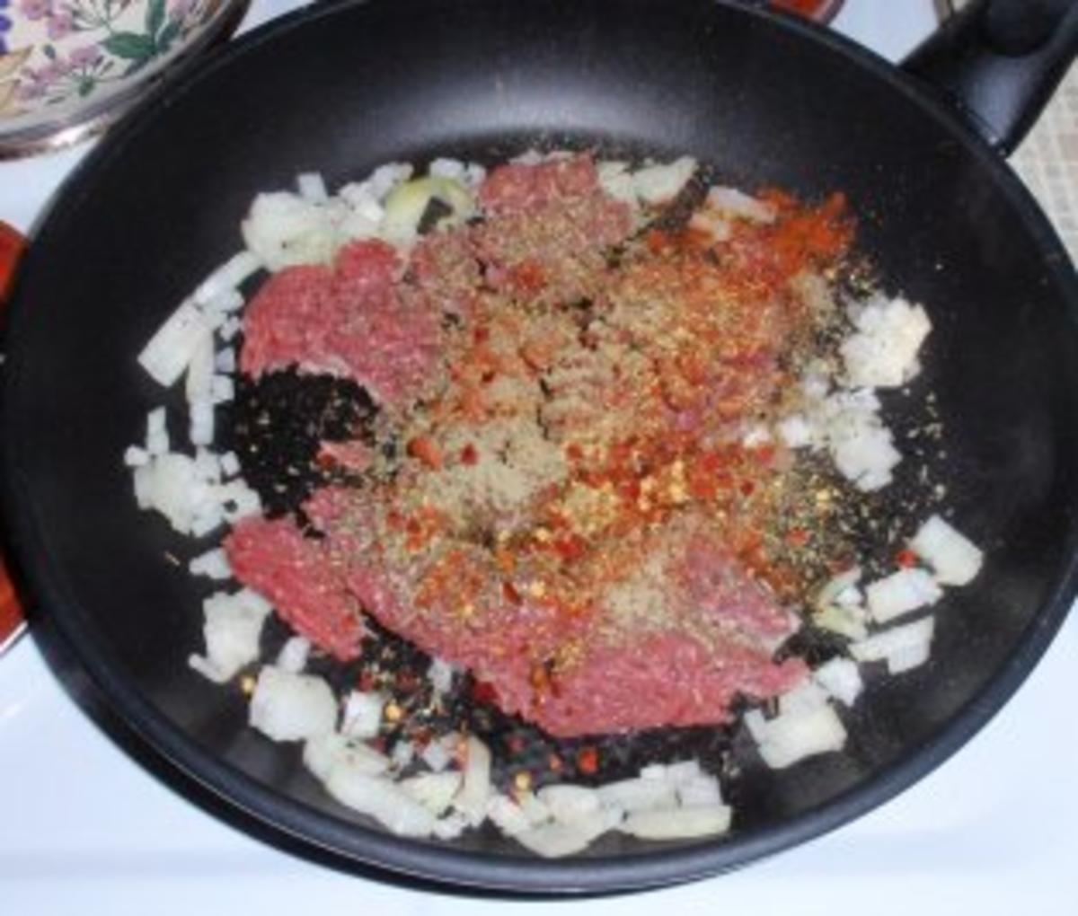 Tatar-Gemüse-Bolognese mit Spaghettitürmchen - Rezept - Bild Nr. 3
