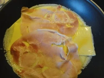 Pikantes Palatschinken Schmankerl - Rezept - Bild Nr. 4