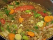 Linsensuppe mit Mettwurst - Rezept