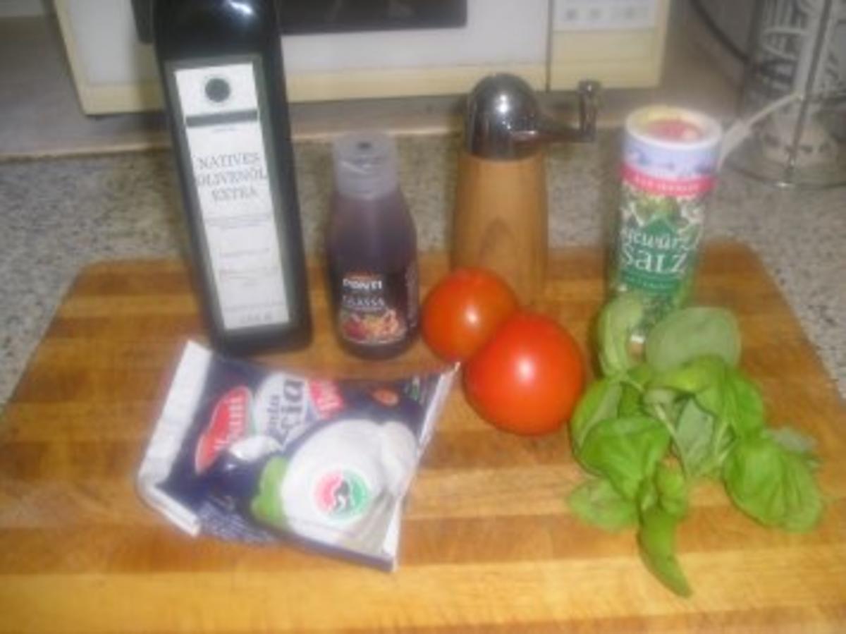 Tomate-Büffelmozzarella-Basilikum - Rezept - Bild Nr. 2