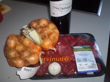 Burgunder Gulasch mit Perlzwiebeln - Rezept - Bild Nr. 2