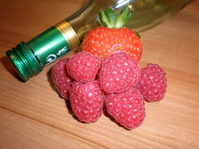 Beeren-Sekt-Marmelade - Rezept
